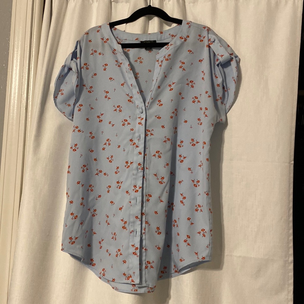 Ann Taylor floral petite baby blue button up blous